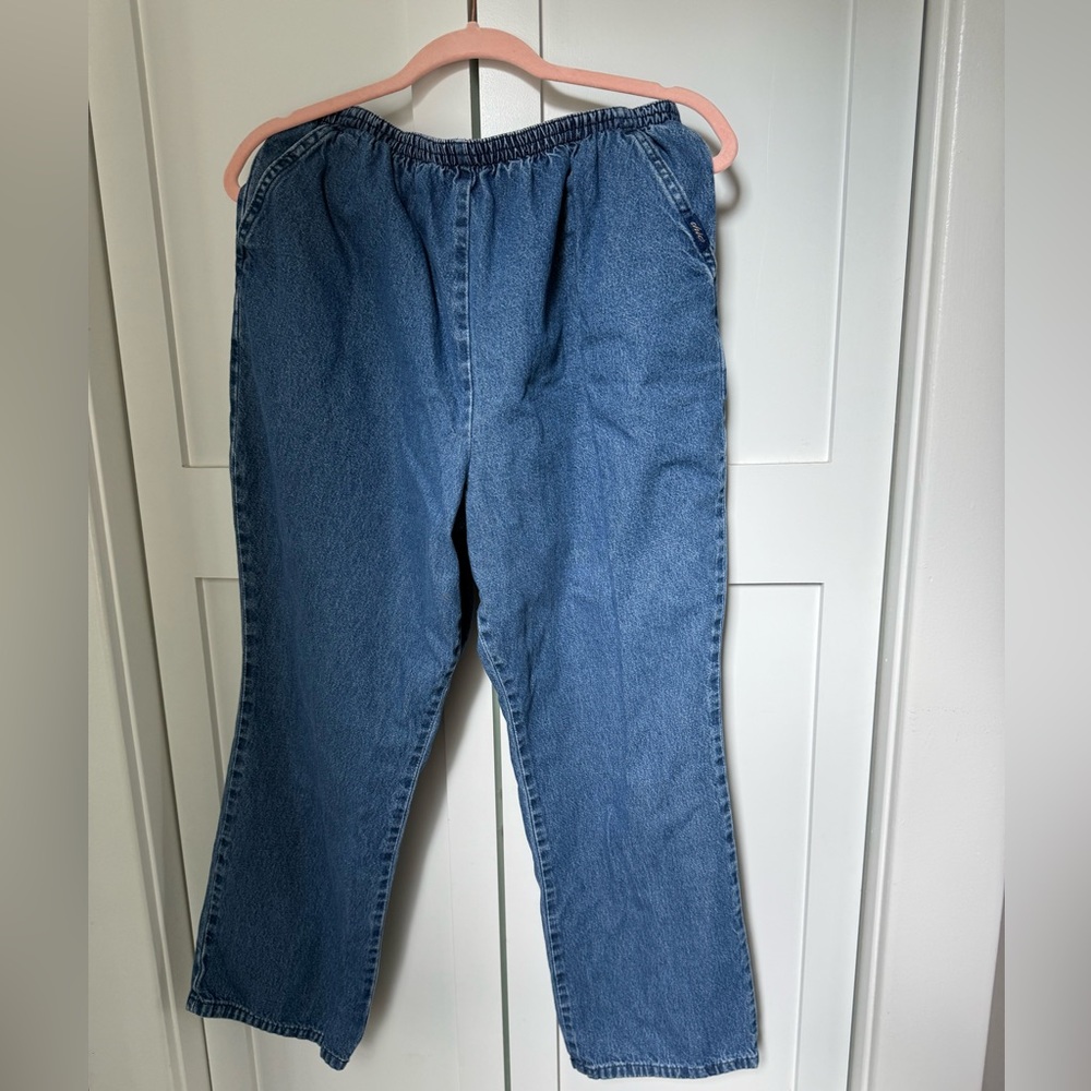 Blue Denim Pull on Capris vintage brand - size 16 petite 100% cotton